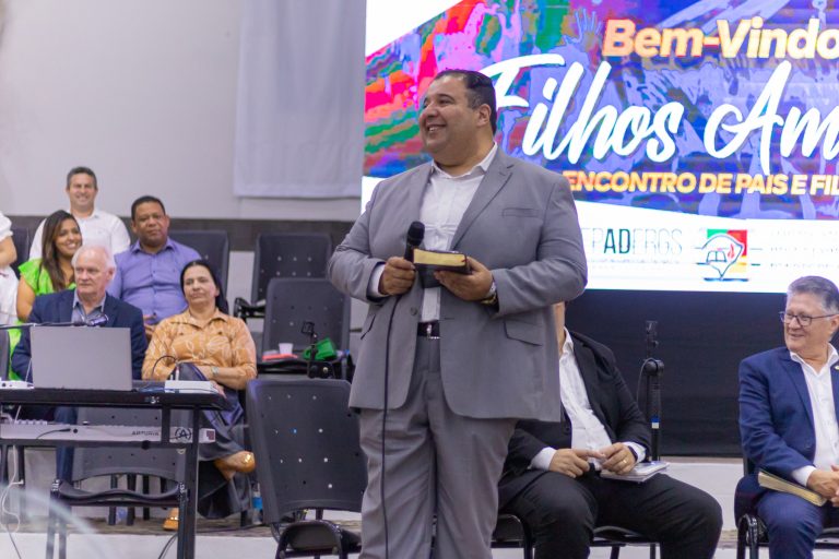 FILHOS E PAIS DE PASTORES @ CULTO-97